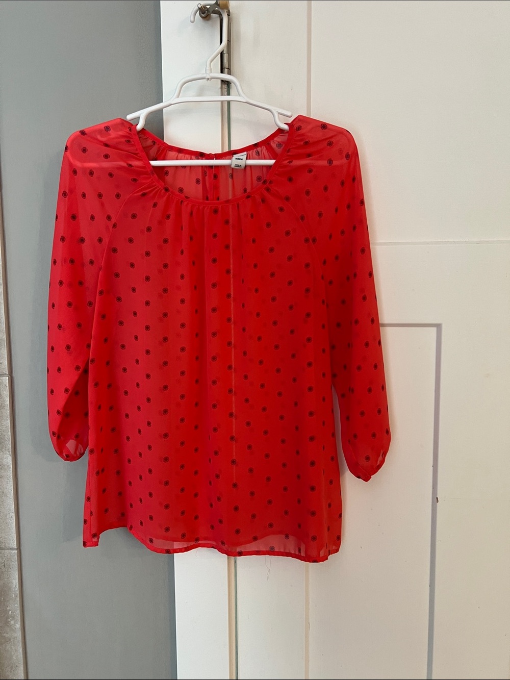 Old Navy Red  Polka Dot Chiffon Scoop Neck Blouse